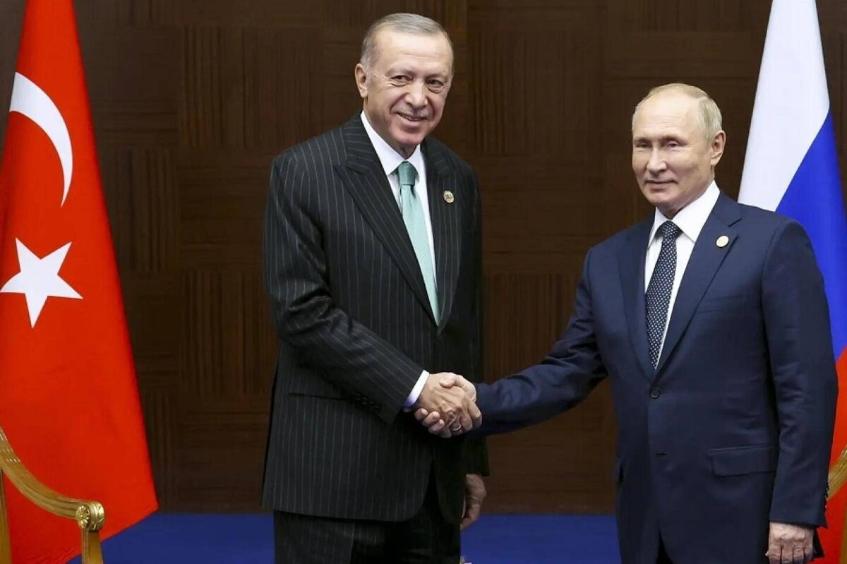 Erdogan and Putin Hold Phone Call