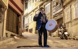 The Tradition of 'Mesahati' Drummers in Ramadan in Istanbul