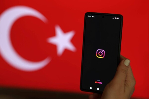 Турция сняла запрет на Instagram после переговоров