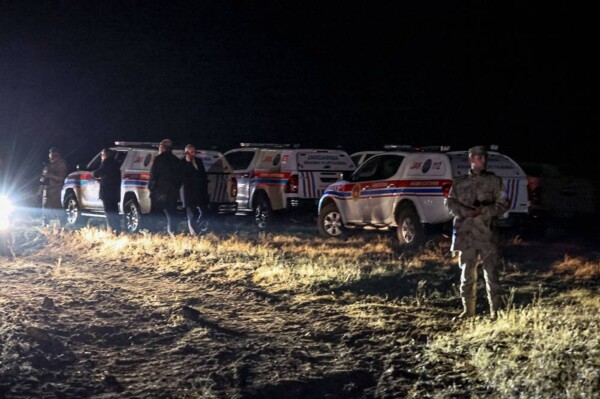 Turkey finds black box of crashed plane