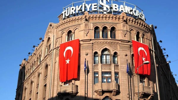 Turkey's Central Bank Reserves Drop by $22 Billion