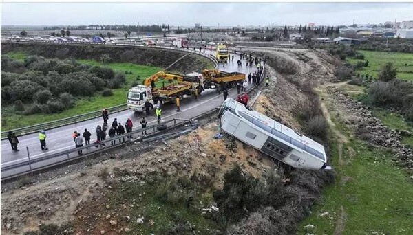 16 Dead, 30 Injured in Turkey Traffic Accidents